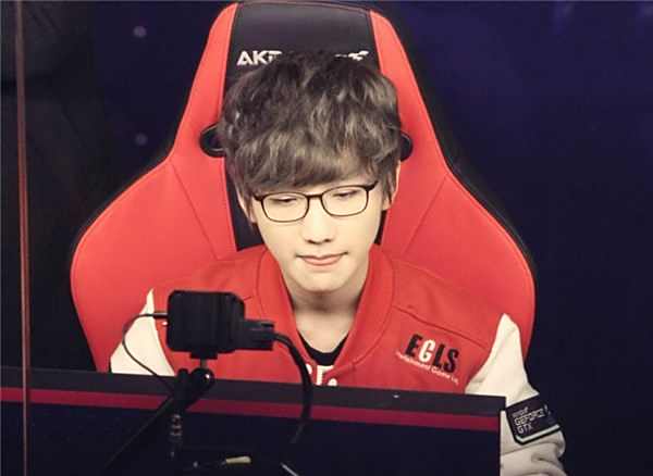 团队配合得 团队配合得